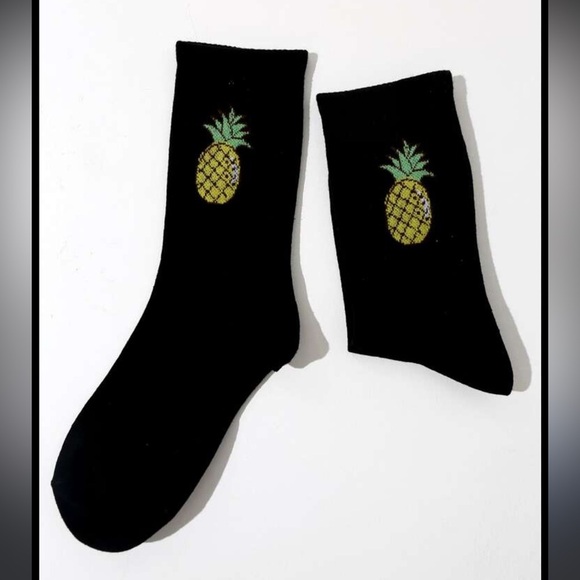 *FREE with purchase” Black Pineapple Socks - Picture 1 of 2